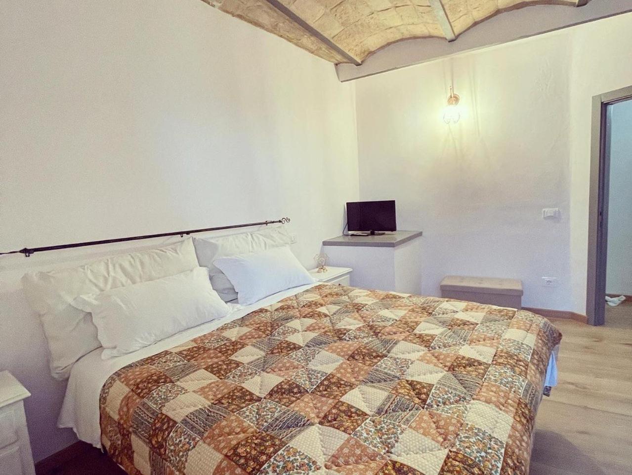 Casa Di Duccio Montone (Umbria)