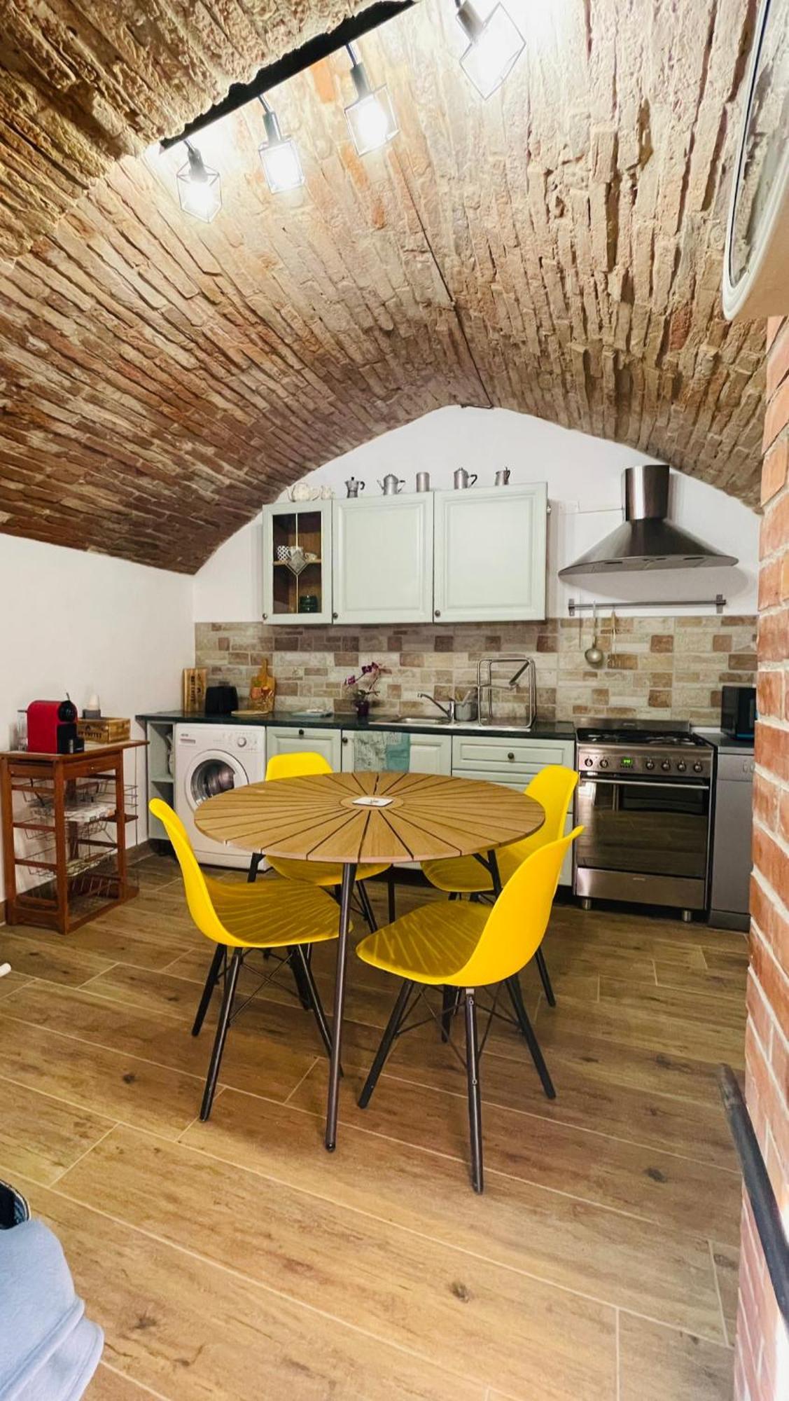 Casa Di Duccio Montone (Umbria)